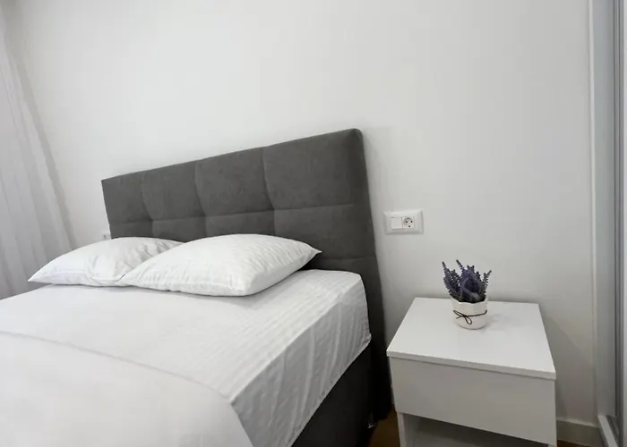 Ema Lägenhet Makarska